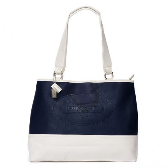 Coach Hamptons Weekend Perforated Medium Navy Totes AGB | Women